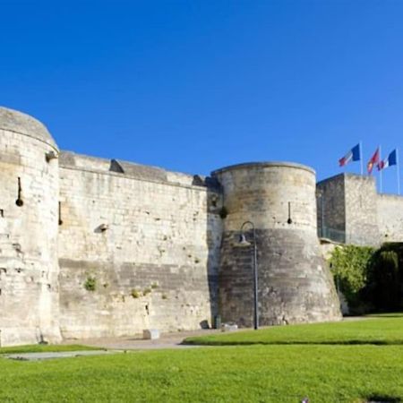 Appart 90M2 Lumineux, Centre, Vue Eglise Penchee Caen Exterior photo